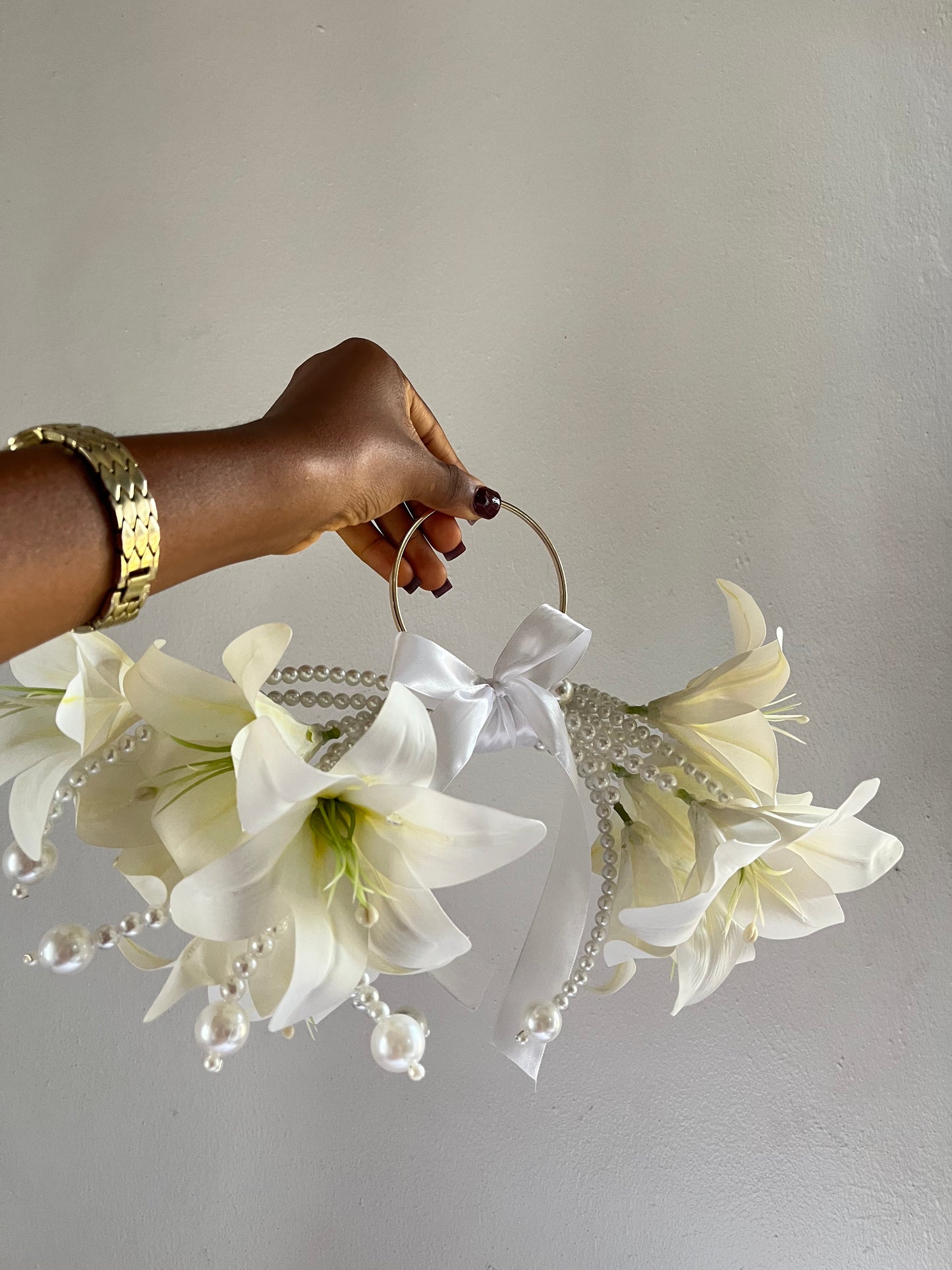 The IVORY BOW bouquet