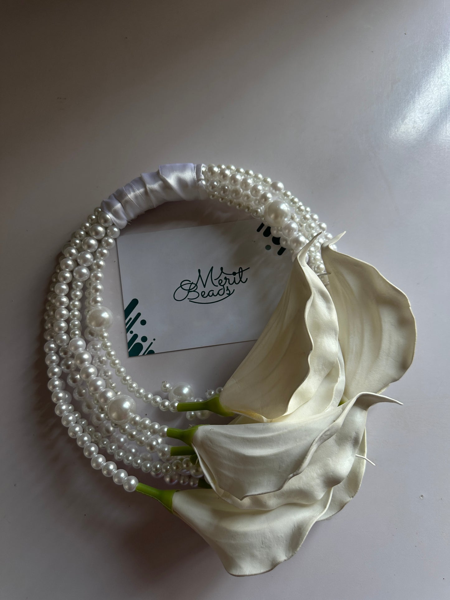 The LILY LOOP bouquet