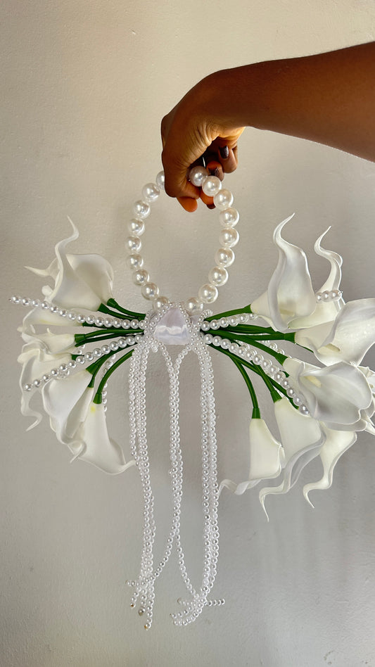 The Lily Bow bouquet